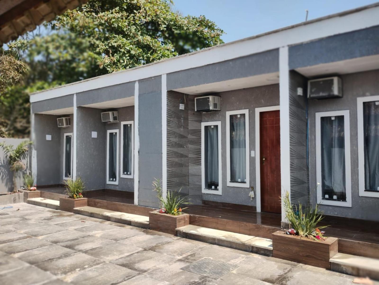 Pousada Recanto Beach House - Cabo Frio - Rj- Unamar- Cond Florestinha - 1 Min A Pe Da Praia Tamoios 외부 사진